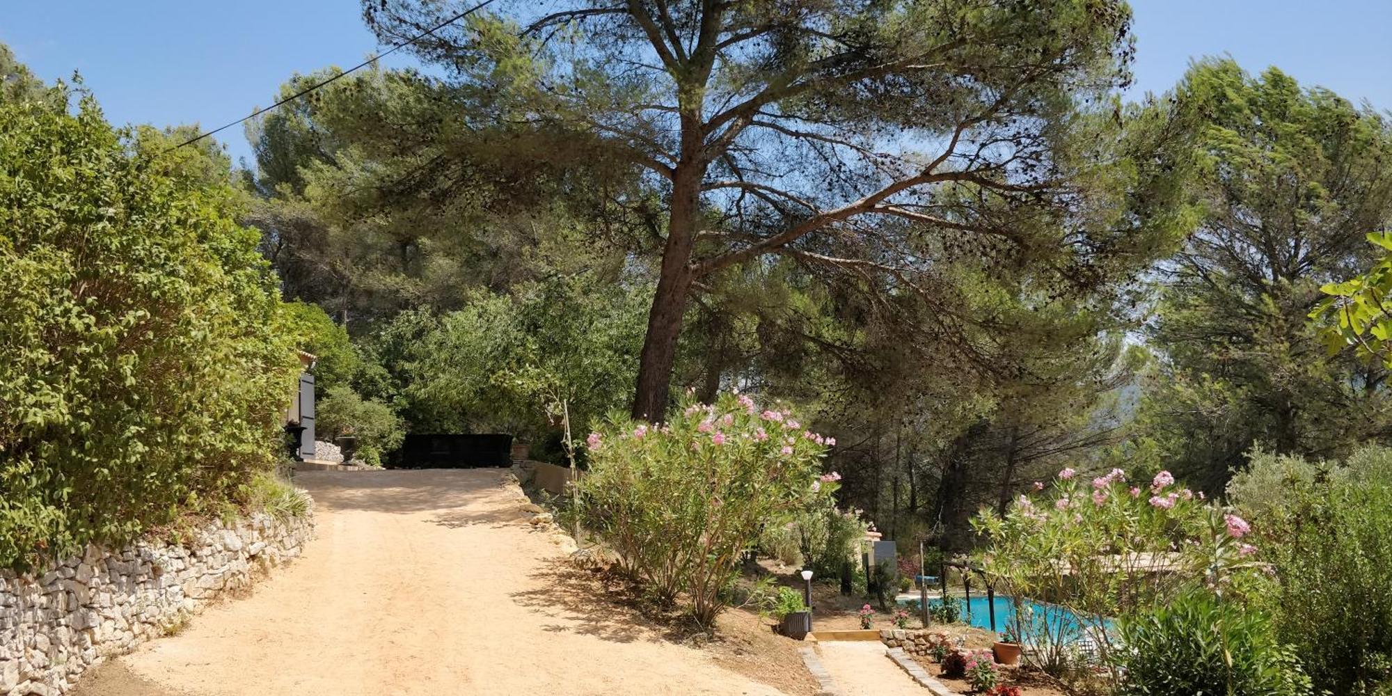 Villa Cigalons En Pleine Pinede Avec Piscine Chauffee De Mai A Septembre Auriol Dış mekan fotoğraf